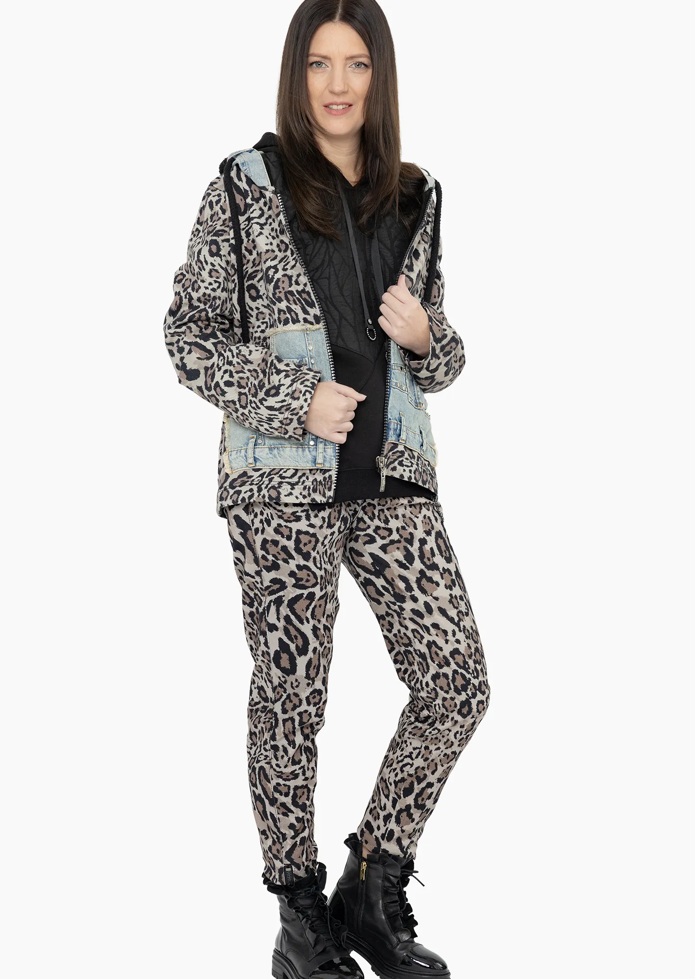 Jeansjacke im Leostyle, crema