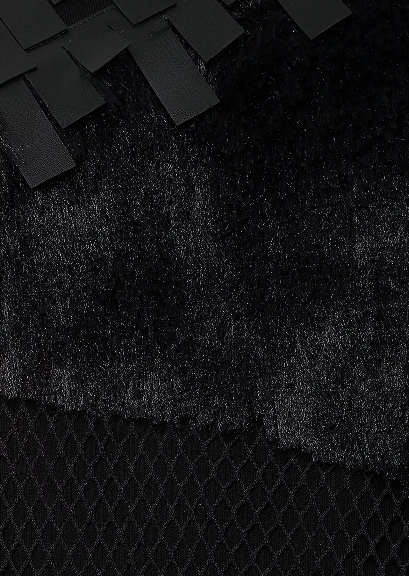 Sweatpullover mit Fell-Optik, schwarz