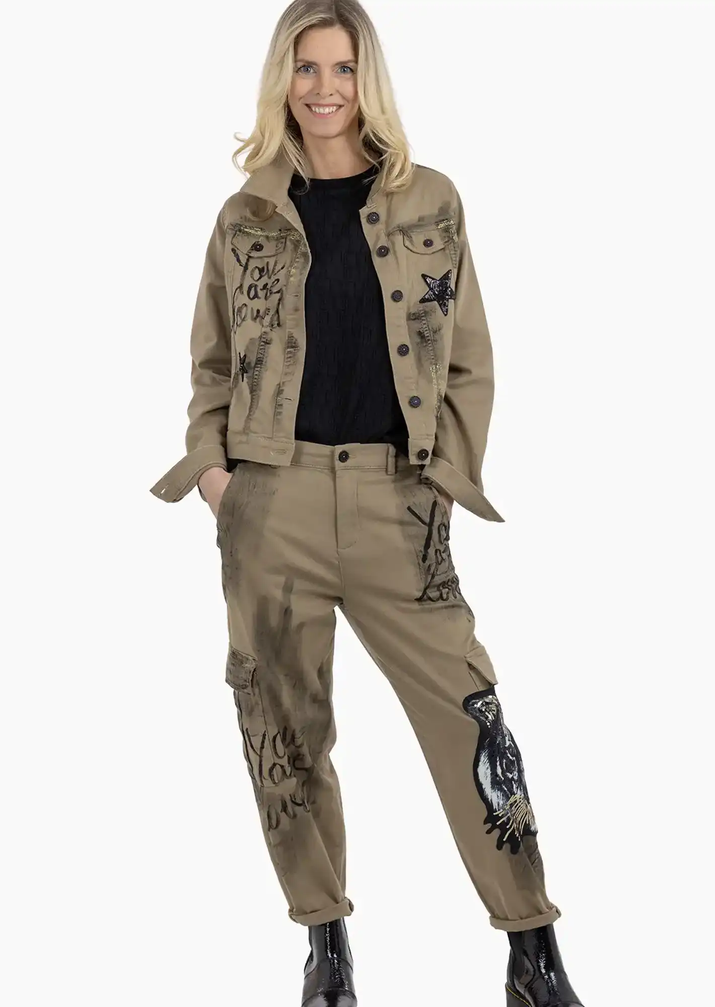 Cargohose 'You are loved', toffee