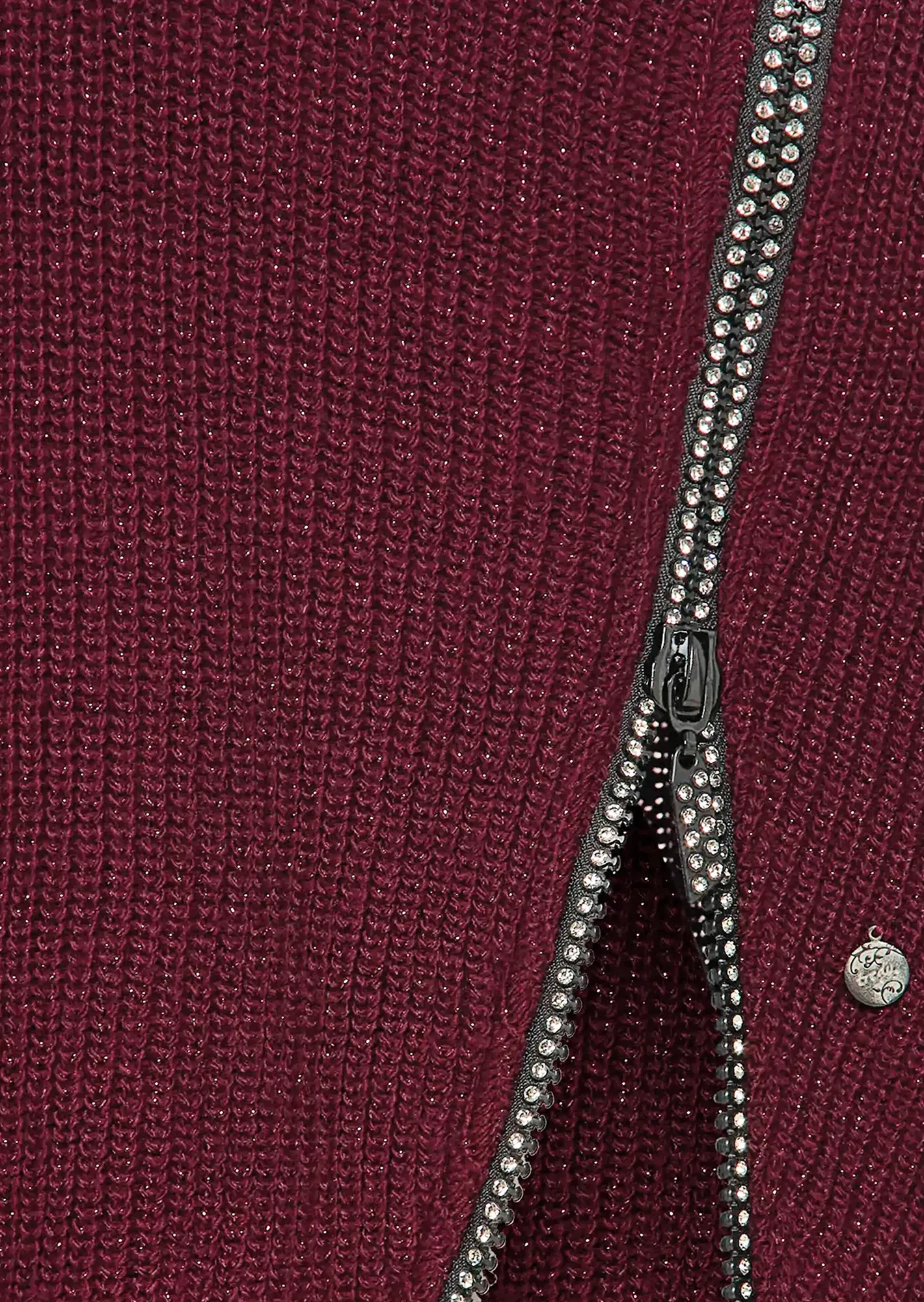 Strickpullover mit Ziersteinen, burgund