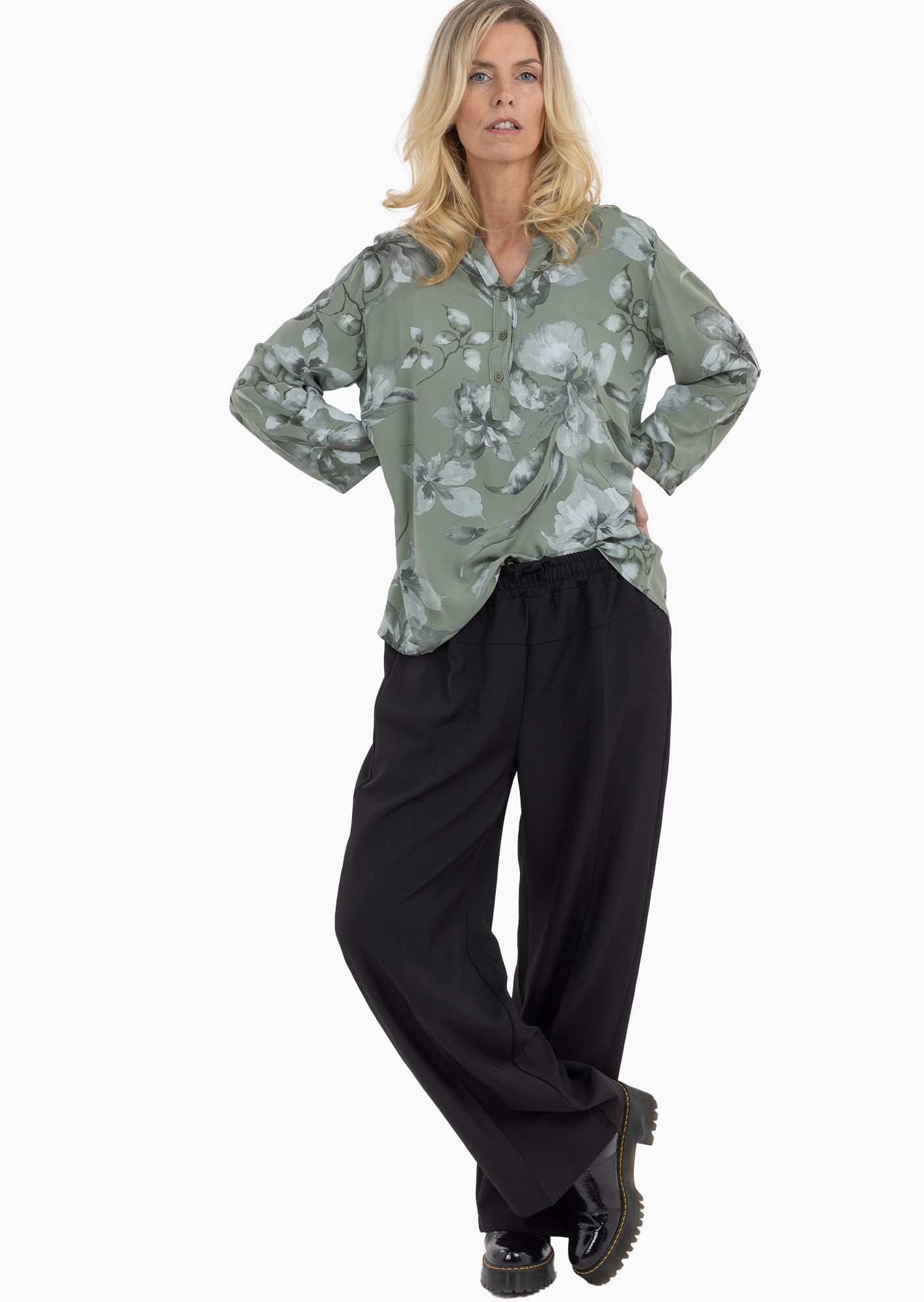 Wide Leg mit Bügelfalte, schwarz