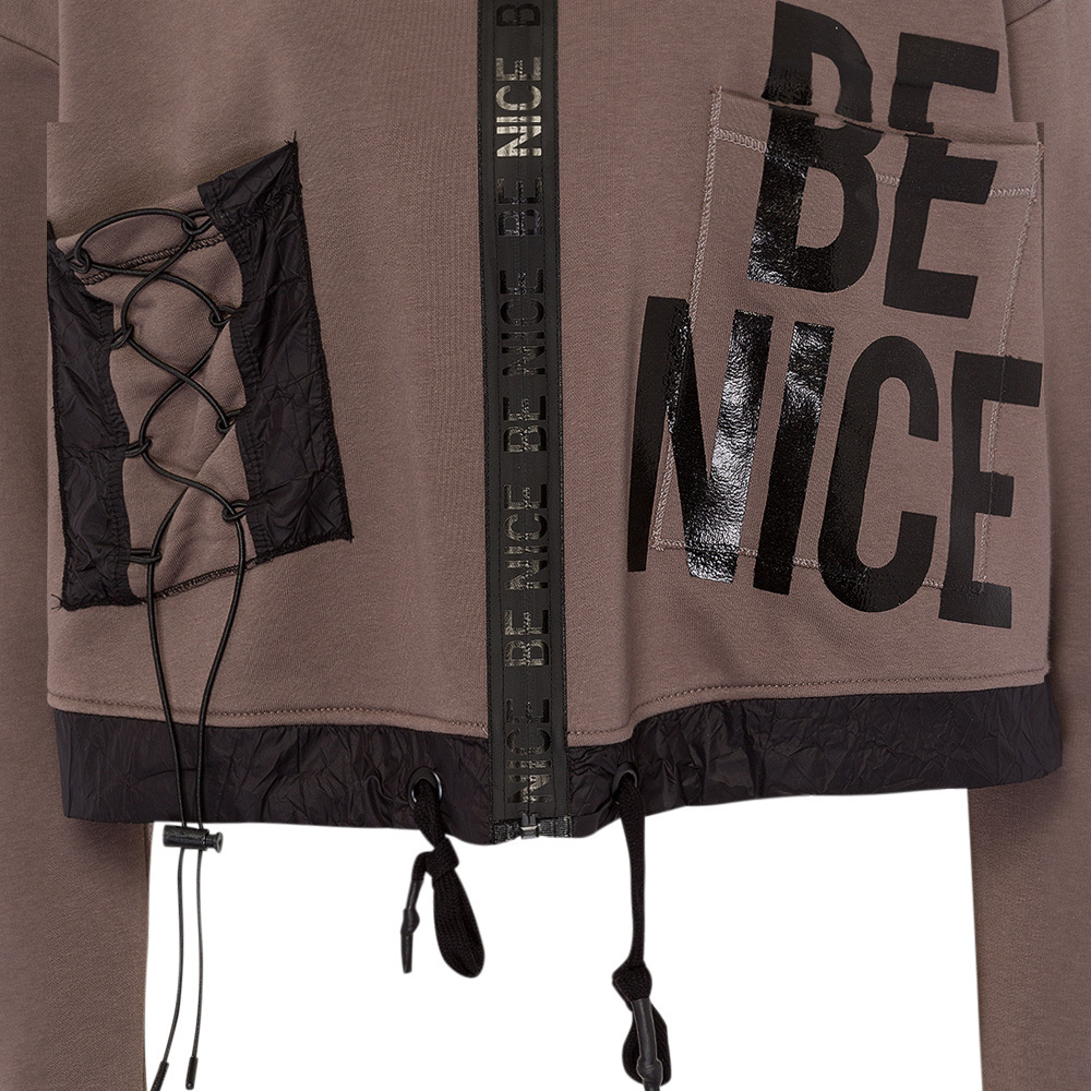 Sweatjacke 'Be nice' taupe 